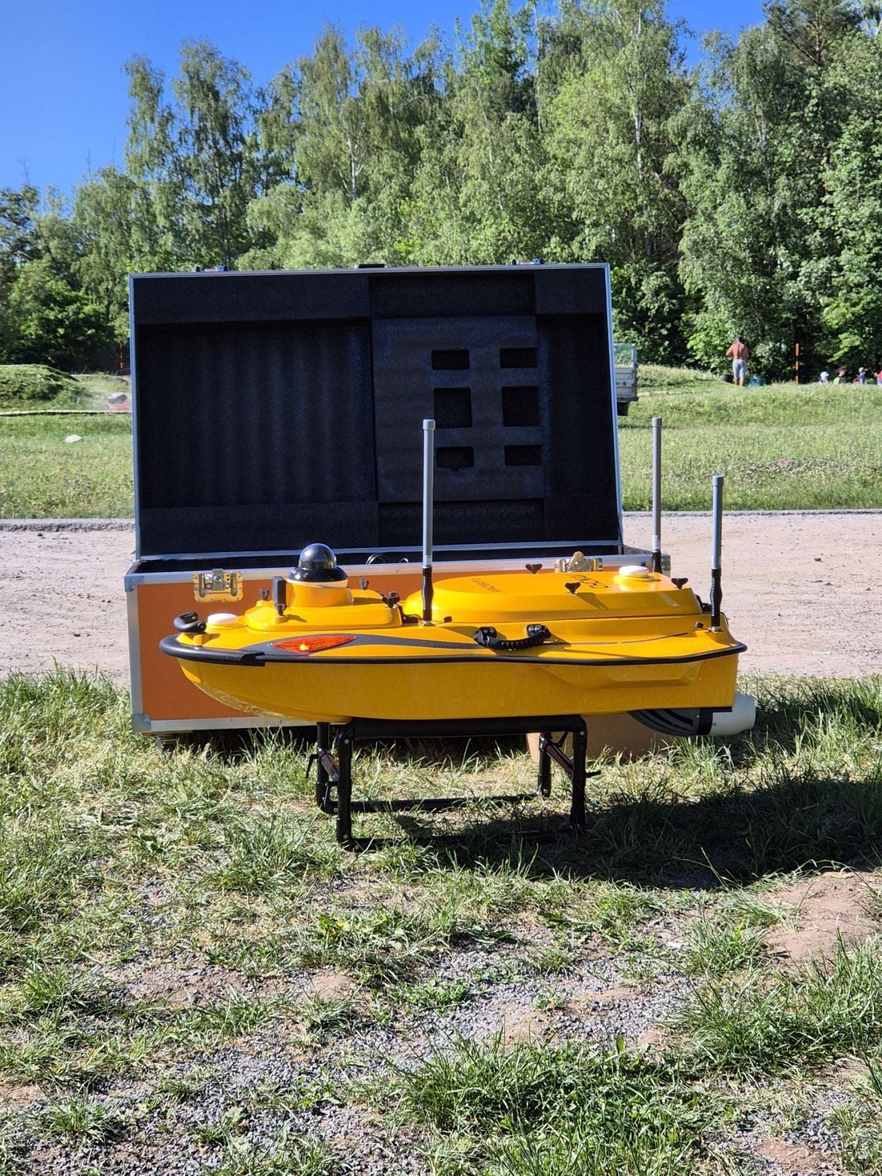 🔵 Zefektivňujeme batymetrické měření vodních ploch. 🛥️💧